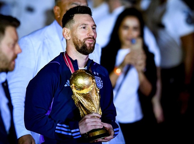 Messi nhận giải thưởng đầu tiên sau chức vô địch World Cup 2022