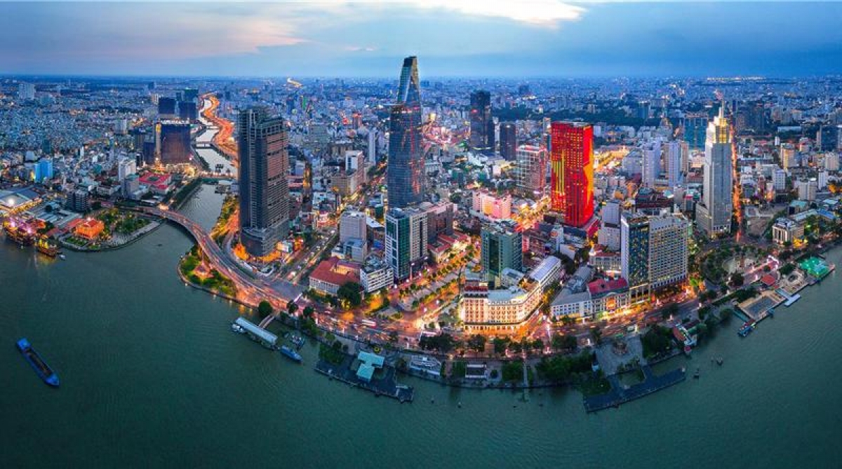 Dòng chảy chính của kinh tế Việt Nam sẽ phục hồi trong năm 2022? 