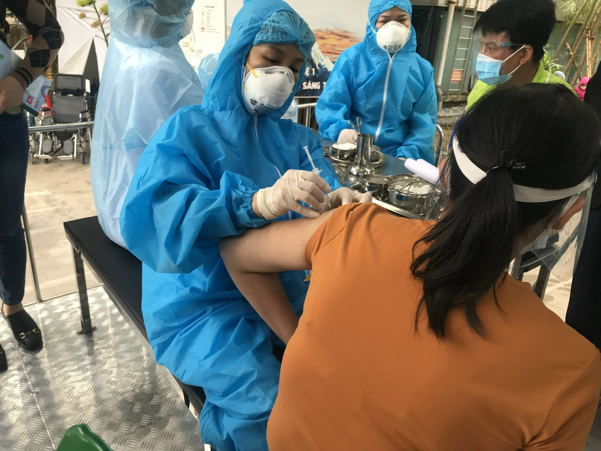 Tròn 1 năm tiêm vaccine COVID-19: Việt Nam đã tiêm gần 198 triệu liều  