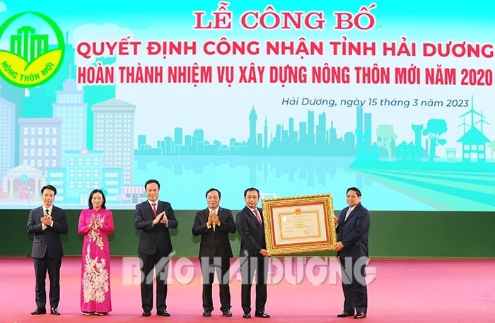 Thủ tướng Chính phủ trao Bằng công nhận tỉnh Hải Dương hoàn thành nhiệm vụ xây dựng Nông thôn mới