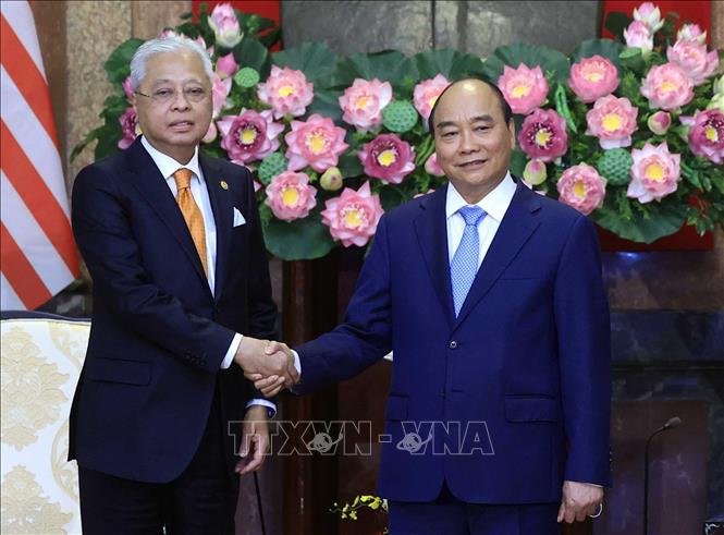 Chủ tịch nước Nguyễn Xuân Phúc tiếp Thủ tướng Malaysia 