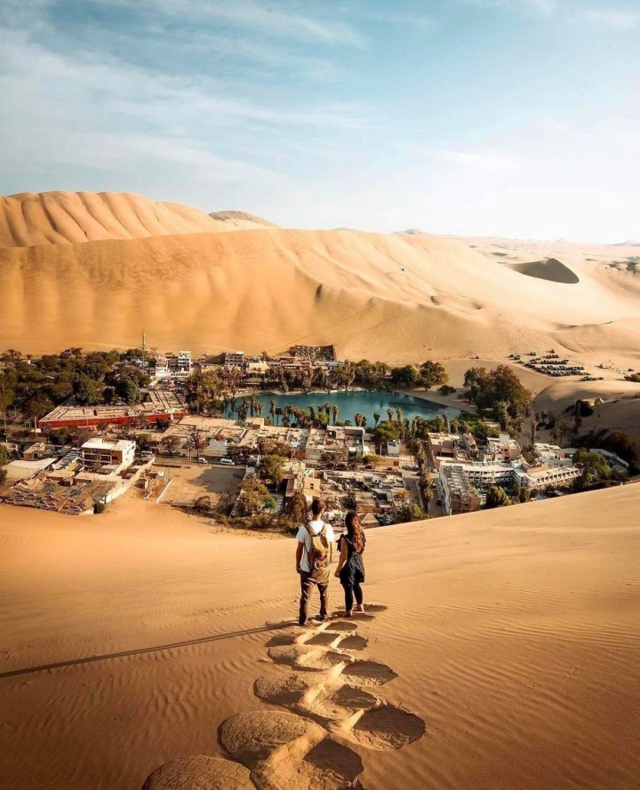 Ngôi làng tách biệt với thế giới bên ngoài được che chắn bởi sa mạc tuyệt đẹp 
