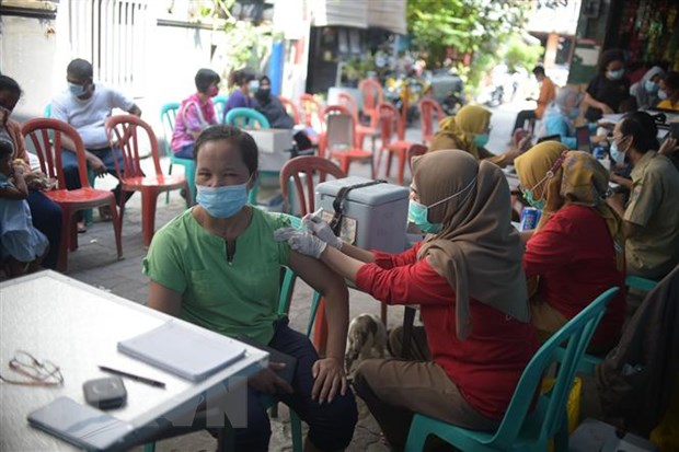 Thái Lan, Indonesia đẩy mạnh nhập khẩu vaccine từ Trung Quốc