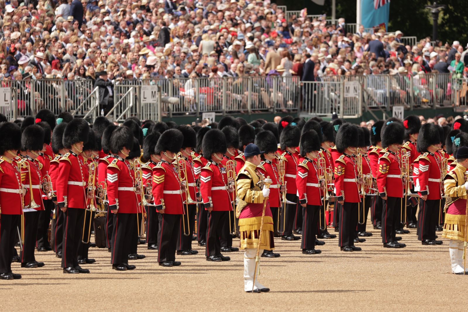 Hình ảnh lễ diễu hành mừng Đại lễ Bạch Kim của Nữ hoàng Elizabeth II 