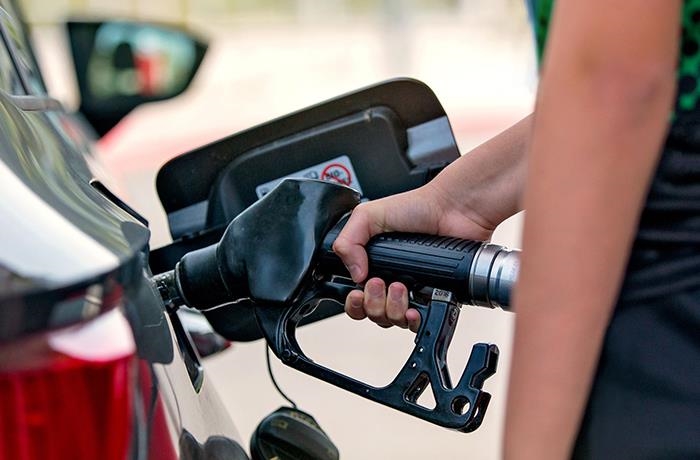 Giá xăng sắp giảm hơn 1.500 đồng/lít? 