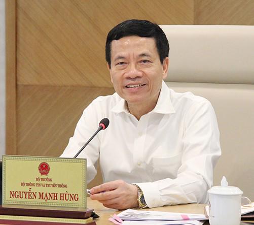 Bộ trưởng Nguyễn Mạnh Hùng: Báo chí phải làm ngược và vừa làm giống, vừa làm khác với mạng xã hội
