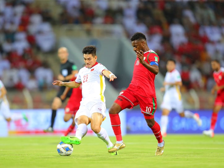 Đội tuyển Việt Nam thua ngược 1-3 Oman  