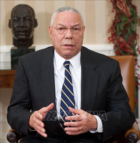 Cựu Ngoại trưởng Mỹ Colin Powell qua đời vì COVID-19 
