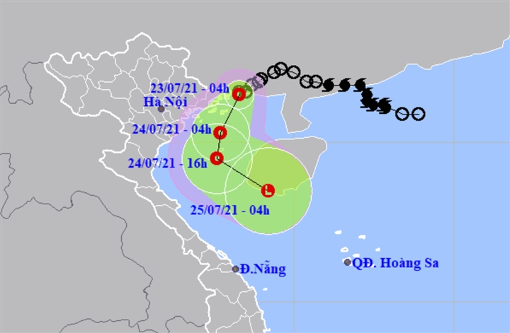 Áp thấp nhiệt đới đổ bộ vào Khánh Hòa, Nam Trung Bộ mưa rất to 