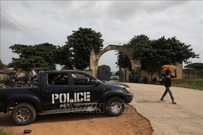 Mỹ cho phép các nhà ngoại giao rời thủ đô Nigeria 