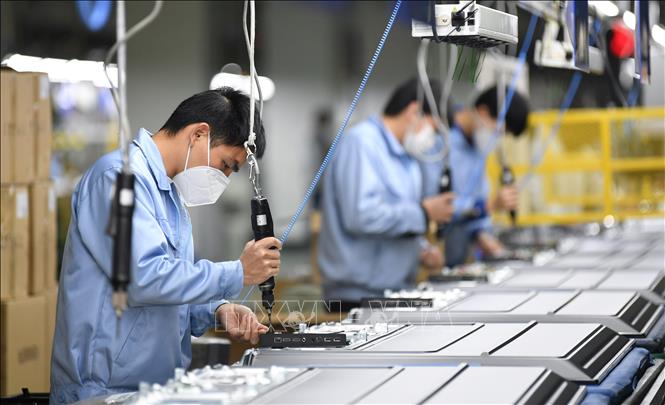 Kinh tế Trung Quốc giảm tốc gây thêm trở ngại cho kinh tế toàn cầu 