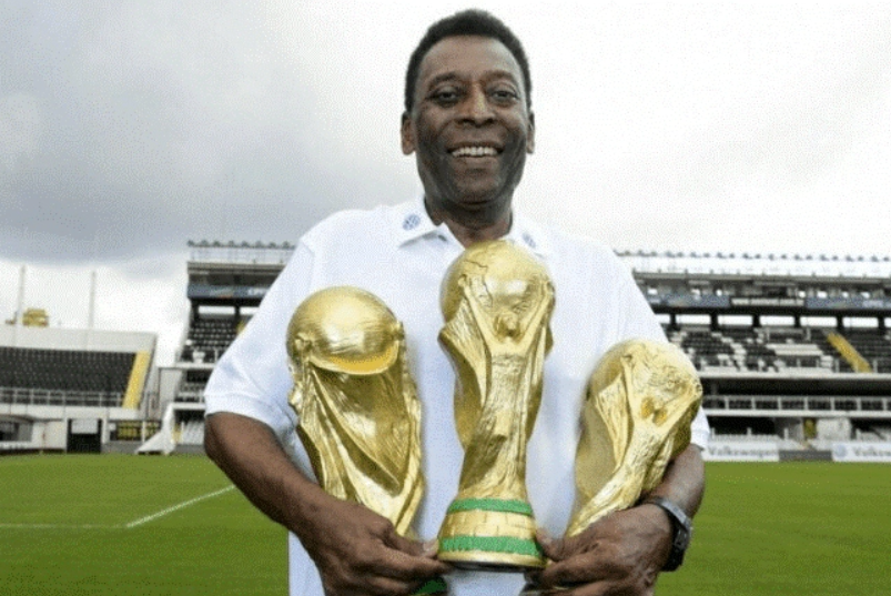 Vua bóng đá Pele qua đời, hưởng thọ 82 tuổi 