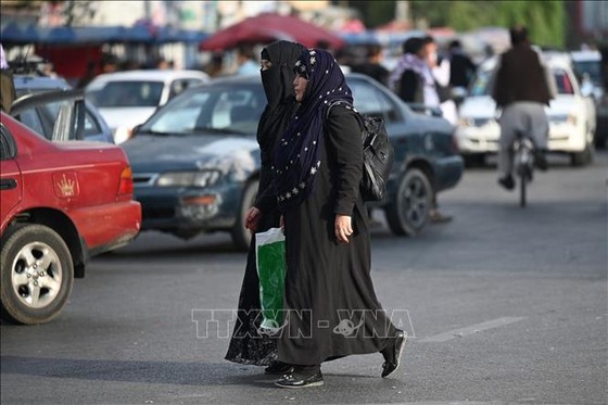 LHQ quan ngại sâu sắc về lệnh cấm mới của Taliban đối với phụ nữ