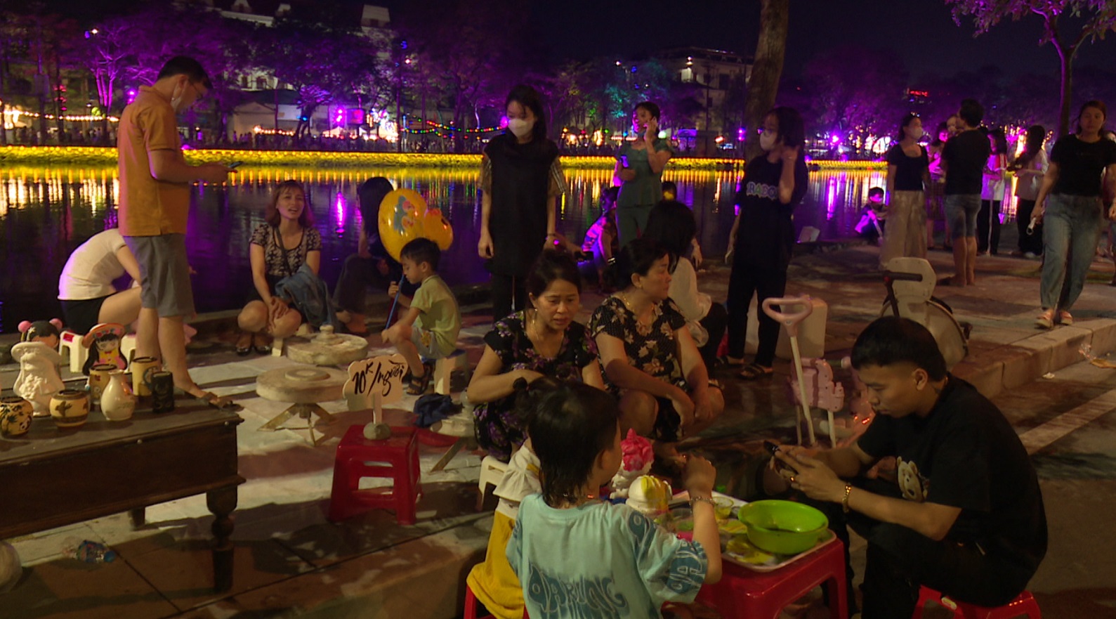 ĐIỂM HẸN HẢI DƯƠNG: Về Hải Dương trải nghiệm phố đi bộ chợ đêm Bạch Đằng